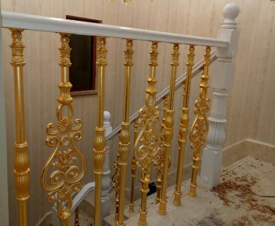 轻奢楼梯扶手定制(图1) 轻奢楼梯扶手定制(图1)