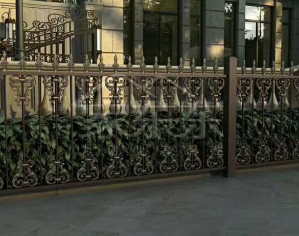 铝艺配件质量好坏决定铝艺产品安装效果(图1) 铝艺配件质量好坏决定铝艺产品安装效果(图1)