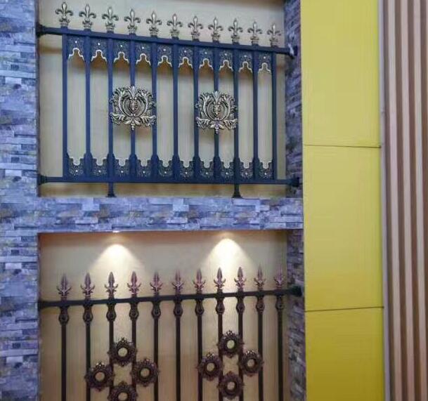 铝艺护栏厂家推出新风格的护栏(图1) 铝艺护栏厂家推出新风格的护栏(图1)